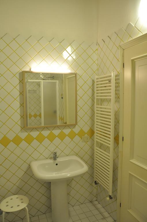 La Darsena B&B Чивітавекк'я Номер фото