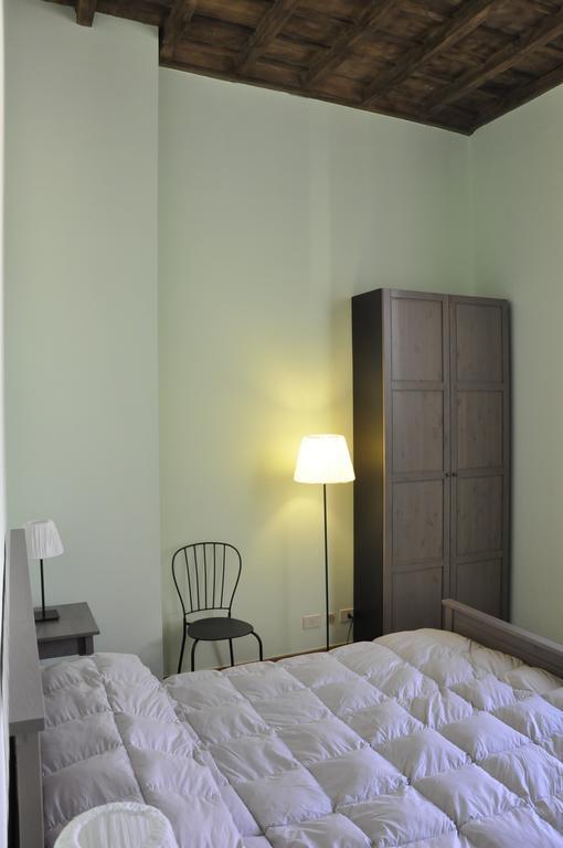 La Darsena B&B Чивітавекк'я Номер фото